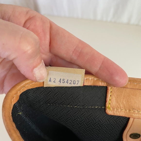 Dooney & Bourke nylon and leather purse navy - Picture 15 of 15